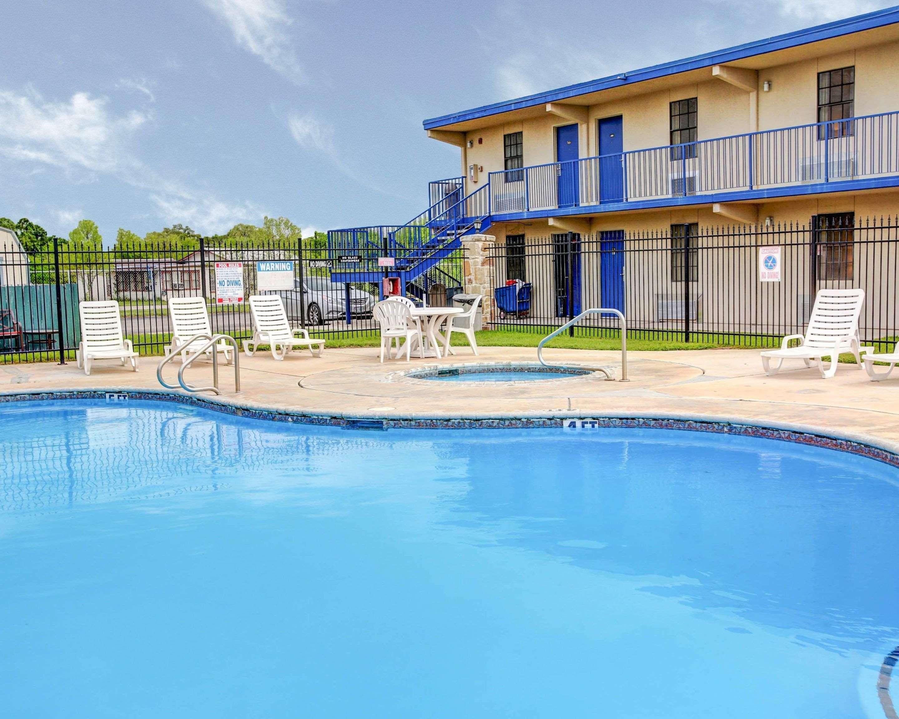 Rodeway Inn New Braunfels Εξωτερικό φωτογραφία