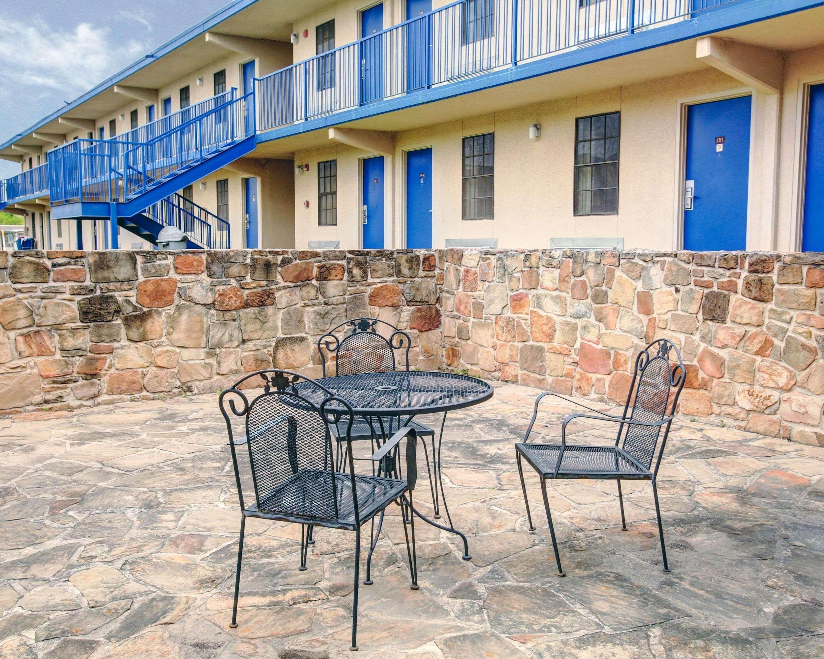 Rodeway Inn New Braunfels Εξωτερικό φωτογραφία